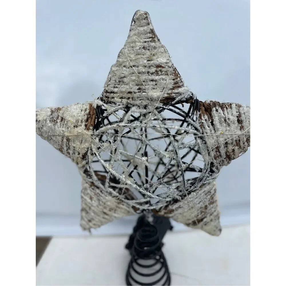 New Pottery Barn Light Up Snowy Star Handcrafted Rattan Tree Topper